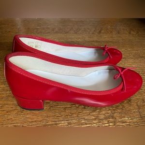 Repetto Patent Leather Camille Ballerinas in Flammy Red